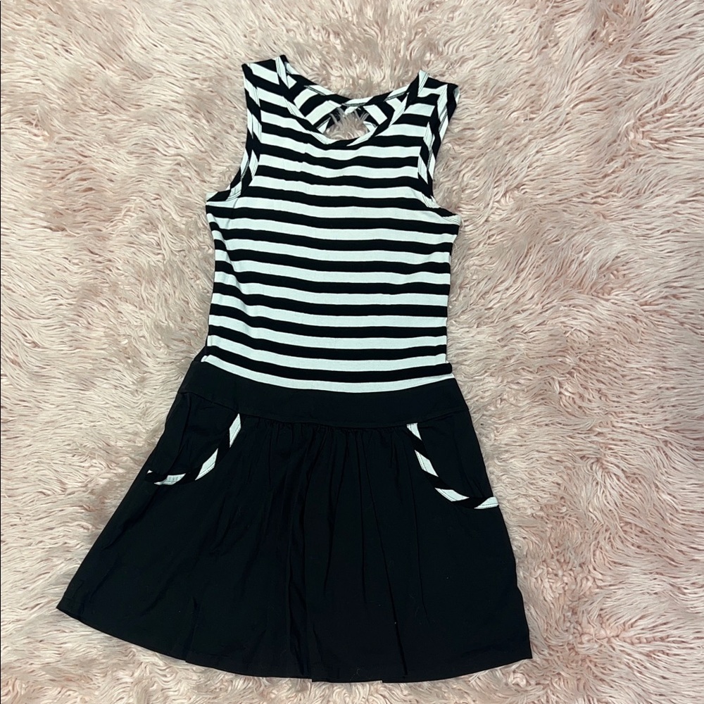 Bebe Black & White Striped Fit & Flare Dress – Size Small